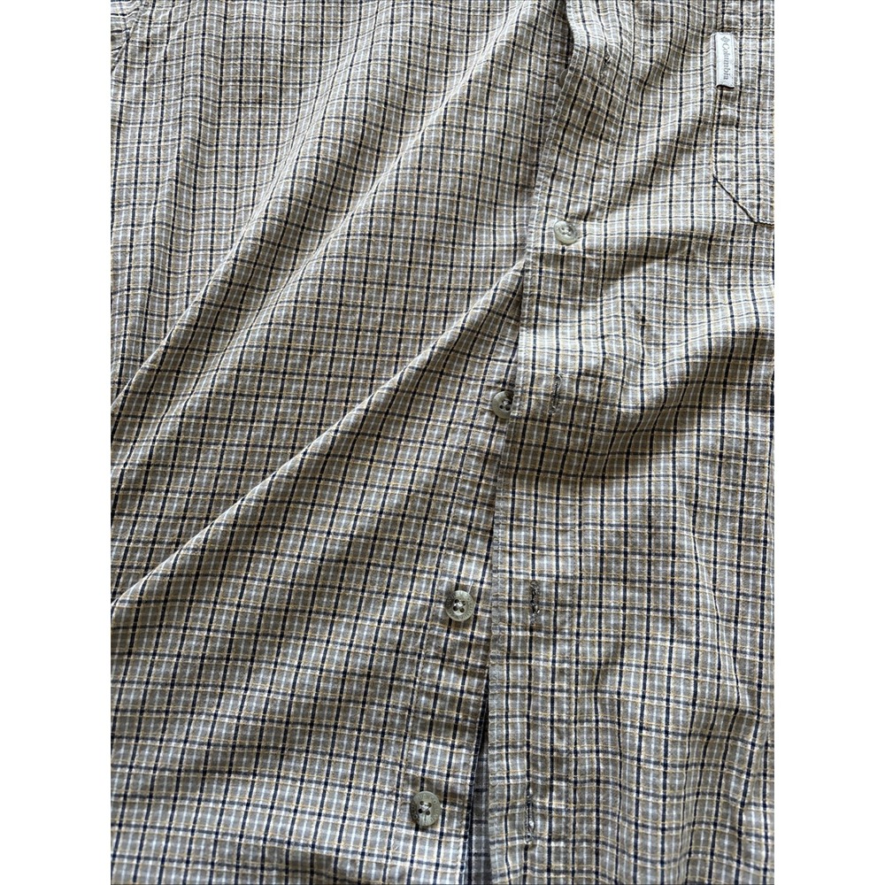 Mens Columbia Sportswear's Beige Plaid Short Sleeve Shirt Size XL - Picture 4 of 5